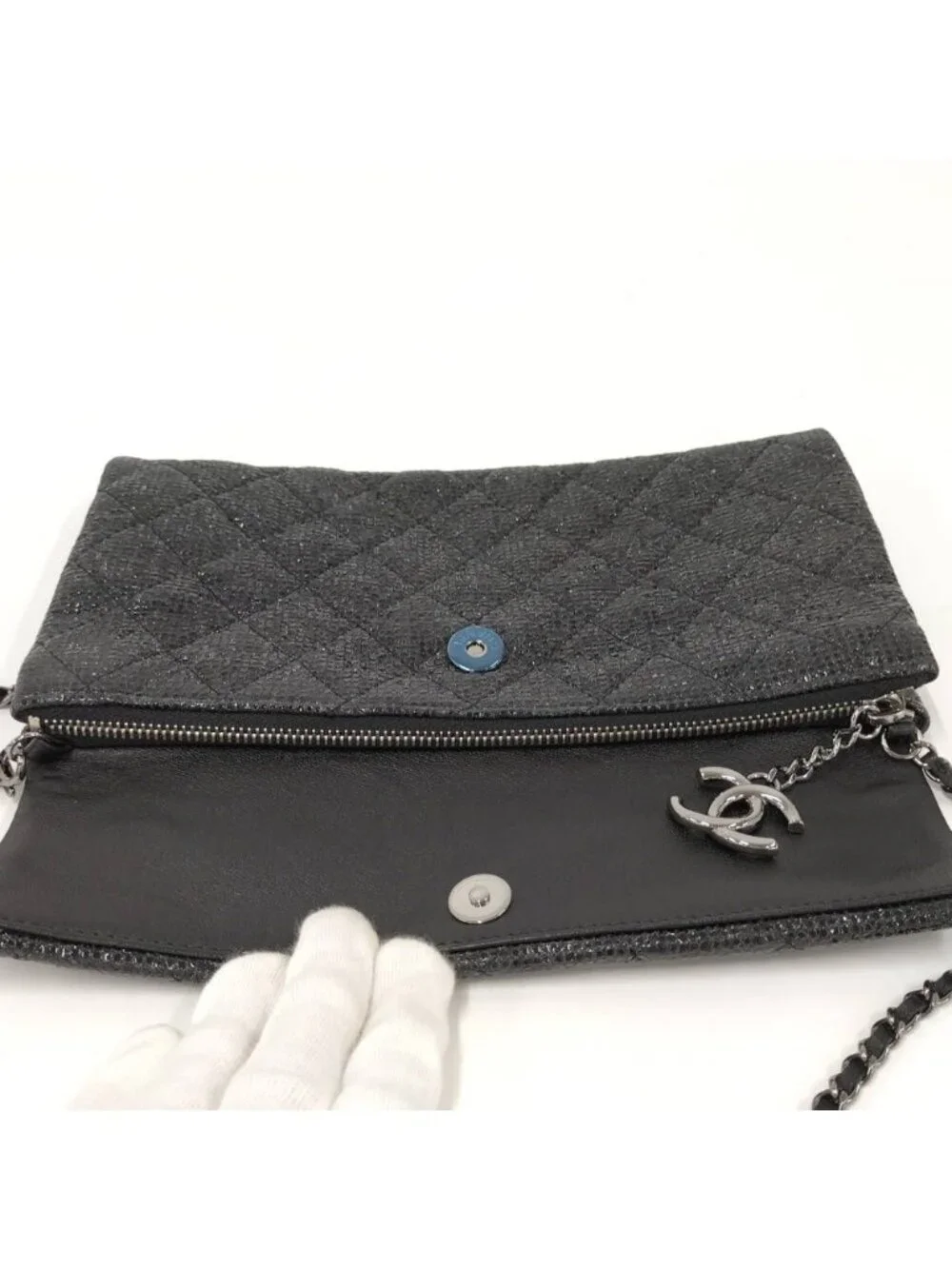 Chanel Quilted Chain Shoulder Bag Black